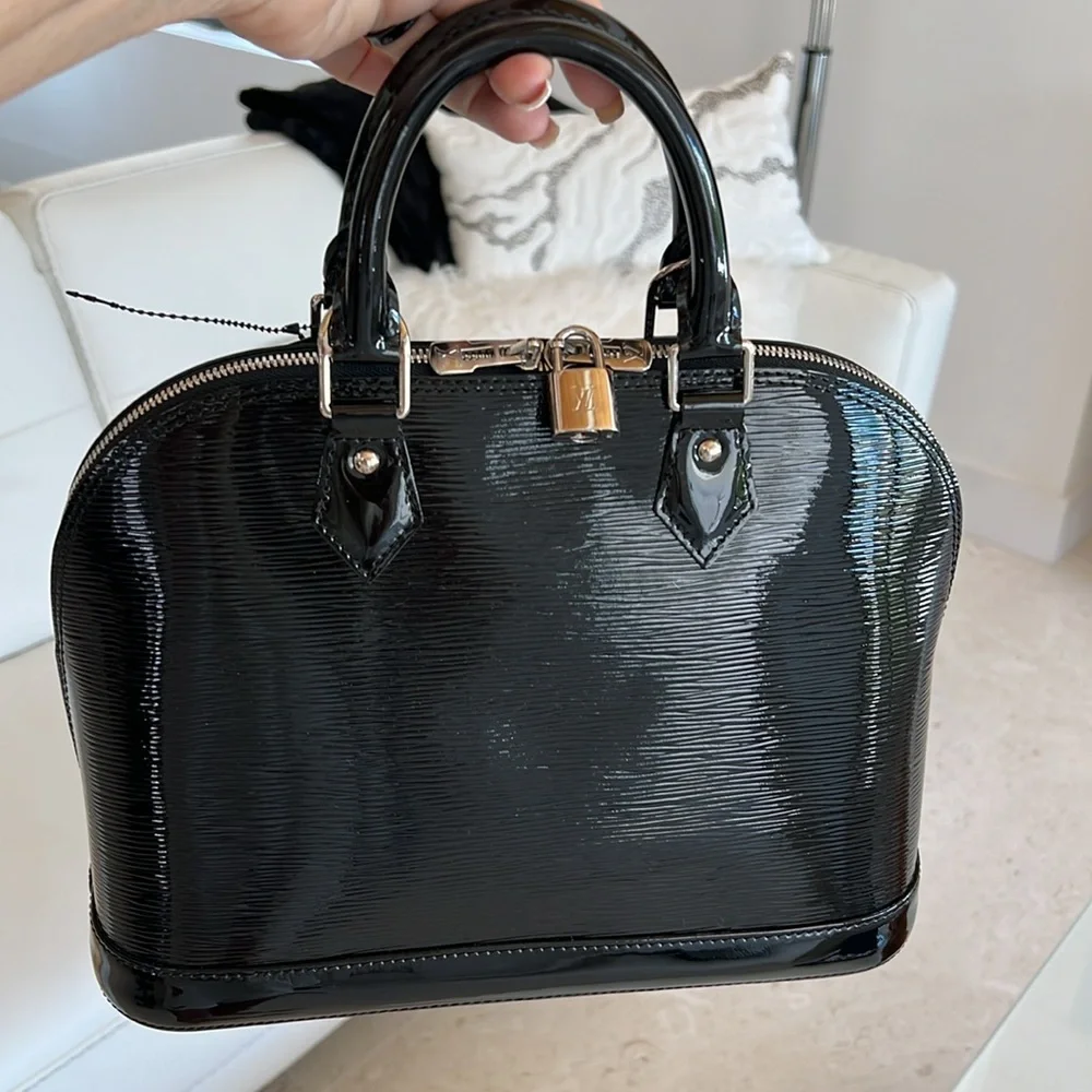 authentic $2850 Louis Vuitton Epi Electric Alma PM Satchel black patent leather